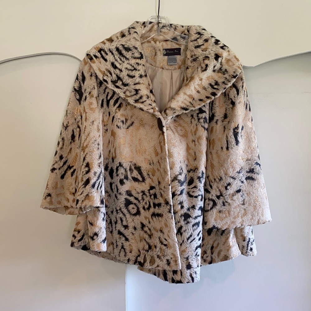 GORGEOUS Animal Print Swing Coat